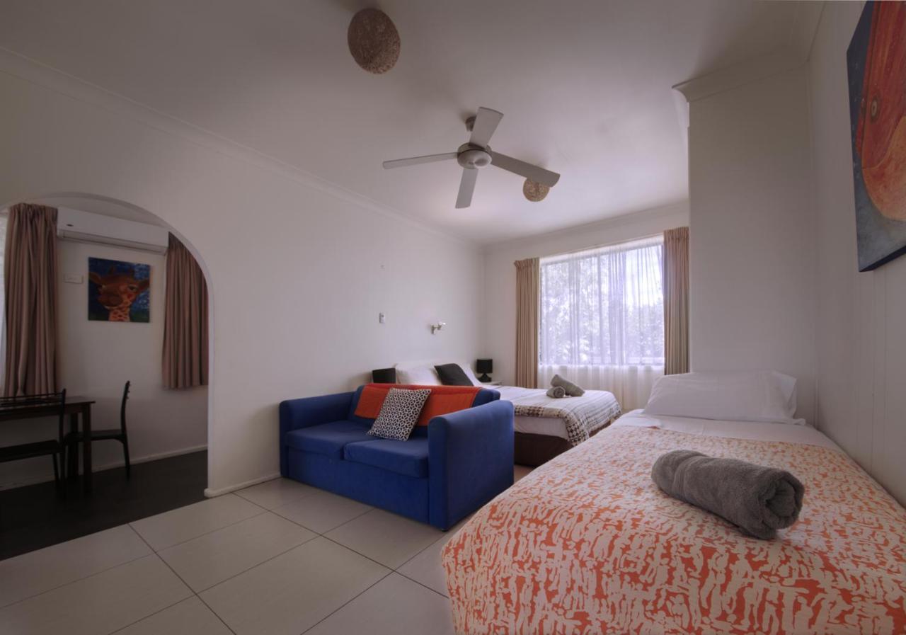 Tuncurry Motor Lodge Esterno foto